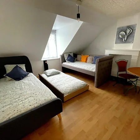 Triplex Plein Coeur Du Centre Historique Charleville-Mézières