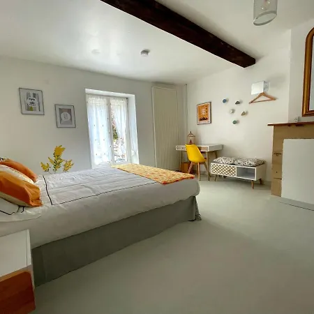 Triplex Plein Coeur Du Centre Historique