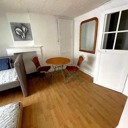 Triplex Plein Coeur Du Centre Historique Apartment *