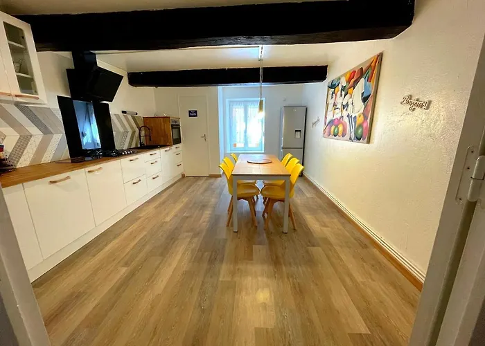 Triplex Plein Coeur Du Centre Historique Lejlighed