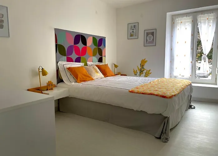 Lejlighed Triplex Plein Coeur Du Centre Historique Charleville-Mézières