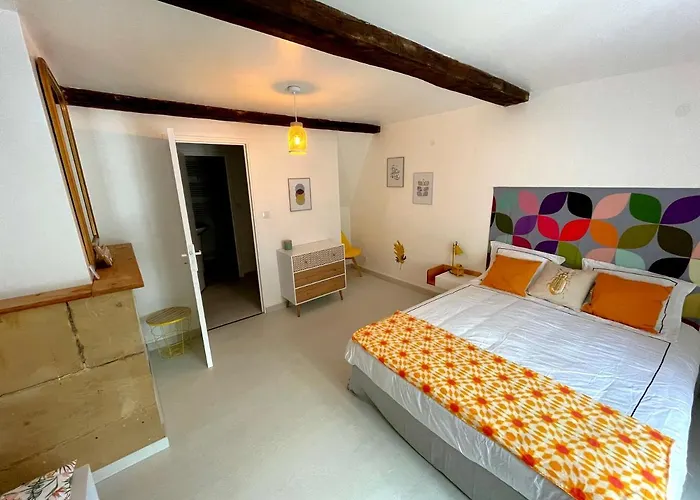 Triplex Plein Coeur Du Centre Historique Charleville-Mézières